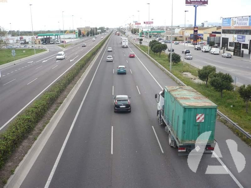 No pueden circular por autopista...