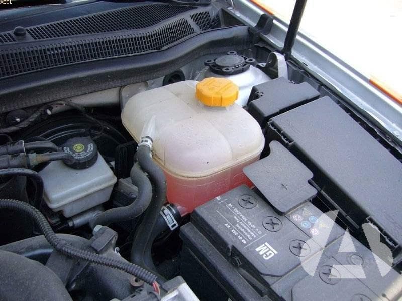 En determinados elementos del motor de su vehículo, como en la bomba de agua o…