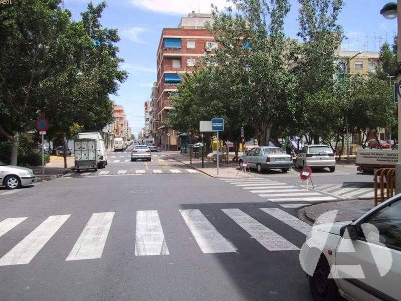 ¿Es obligatorio advertir las maniobras?