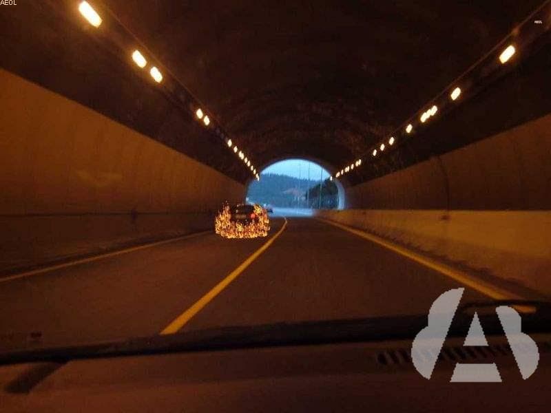 En caso de producirse un incendio en el interior de un túnel, ¿qué medida de…