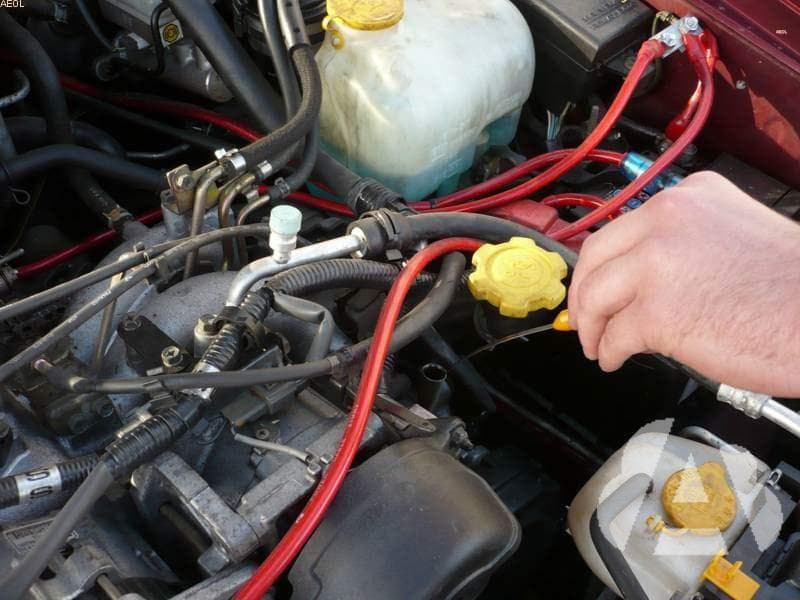 El nivel de aceite del motor, ¿cómo se debe comprobar?