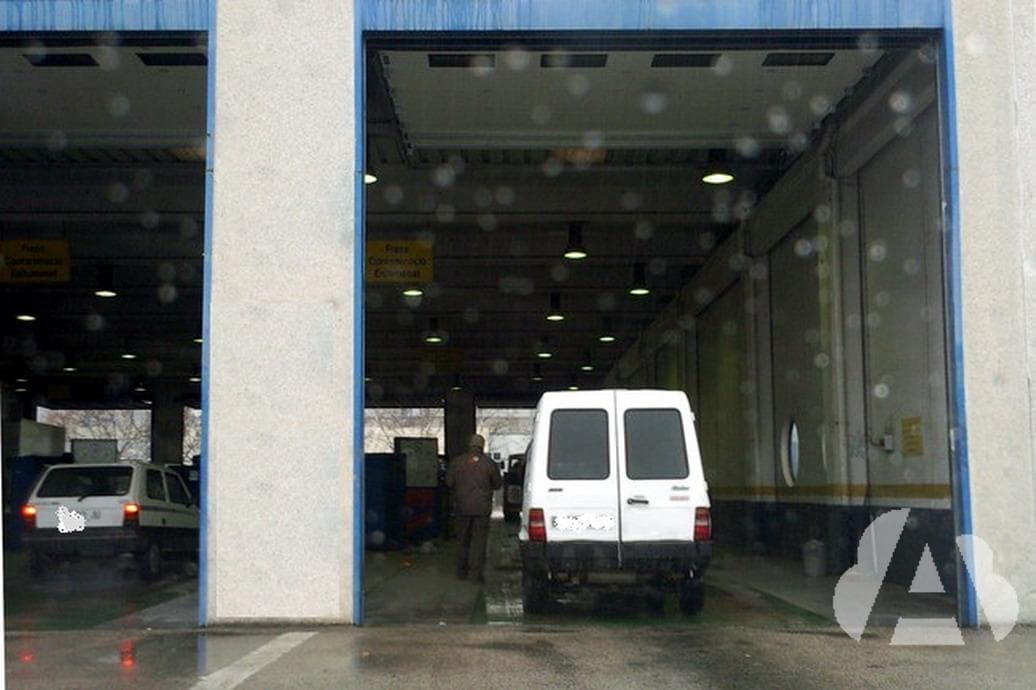 ¿Está permitida la circulación de vehículos si el silenciador está estropeado…